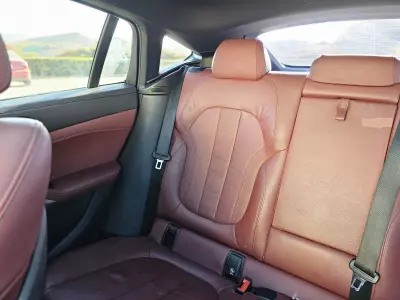 BMW X6 VUD 2020