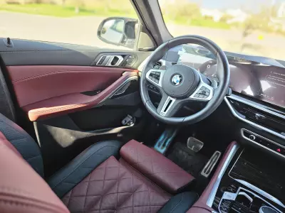 BMW X6 VUD 2025