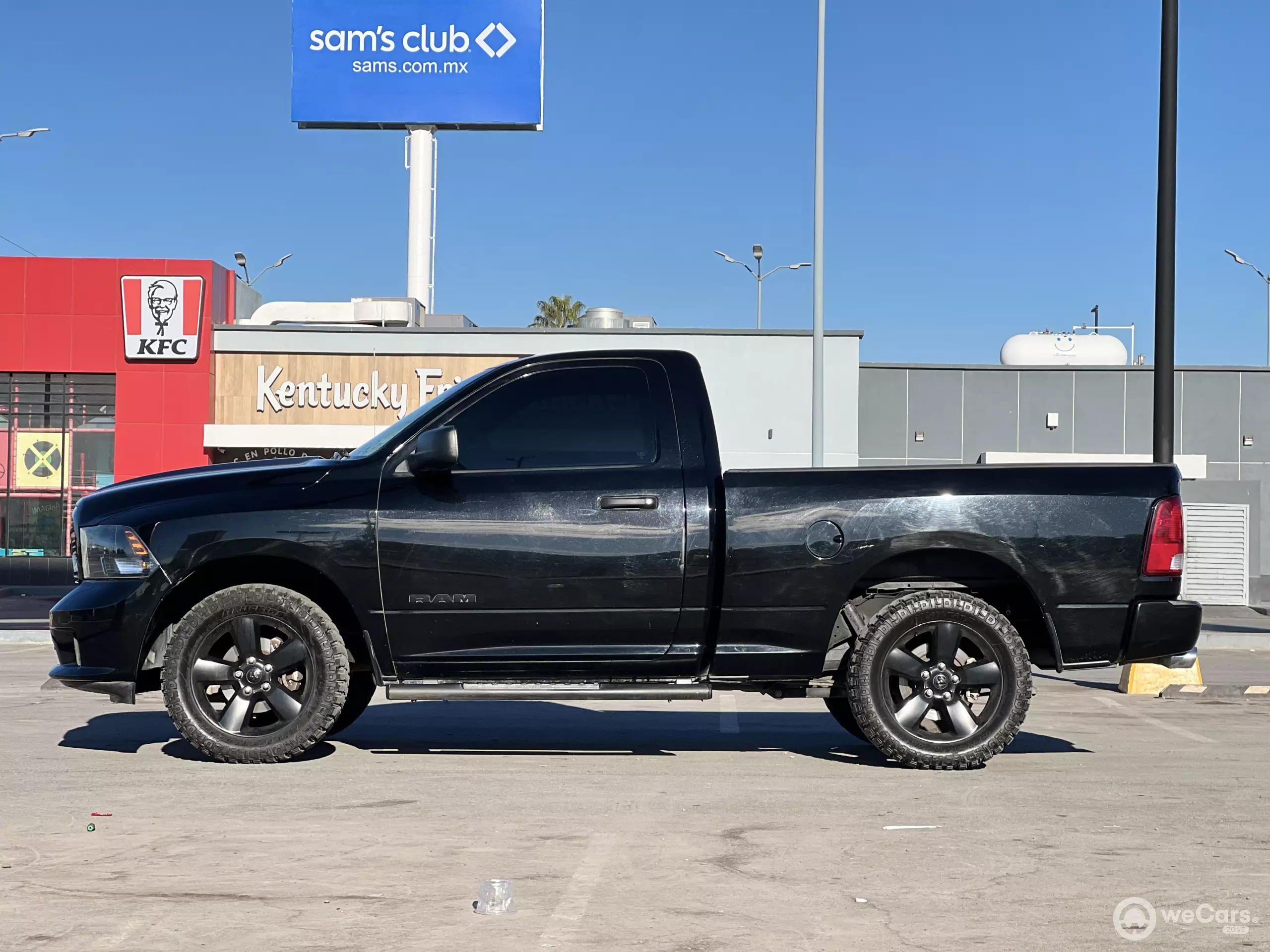 Dodge Ram 1500 Pick-Up