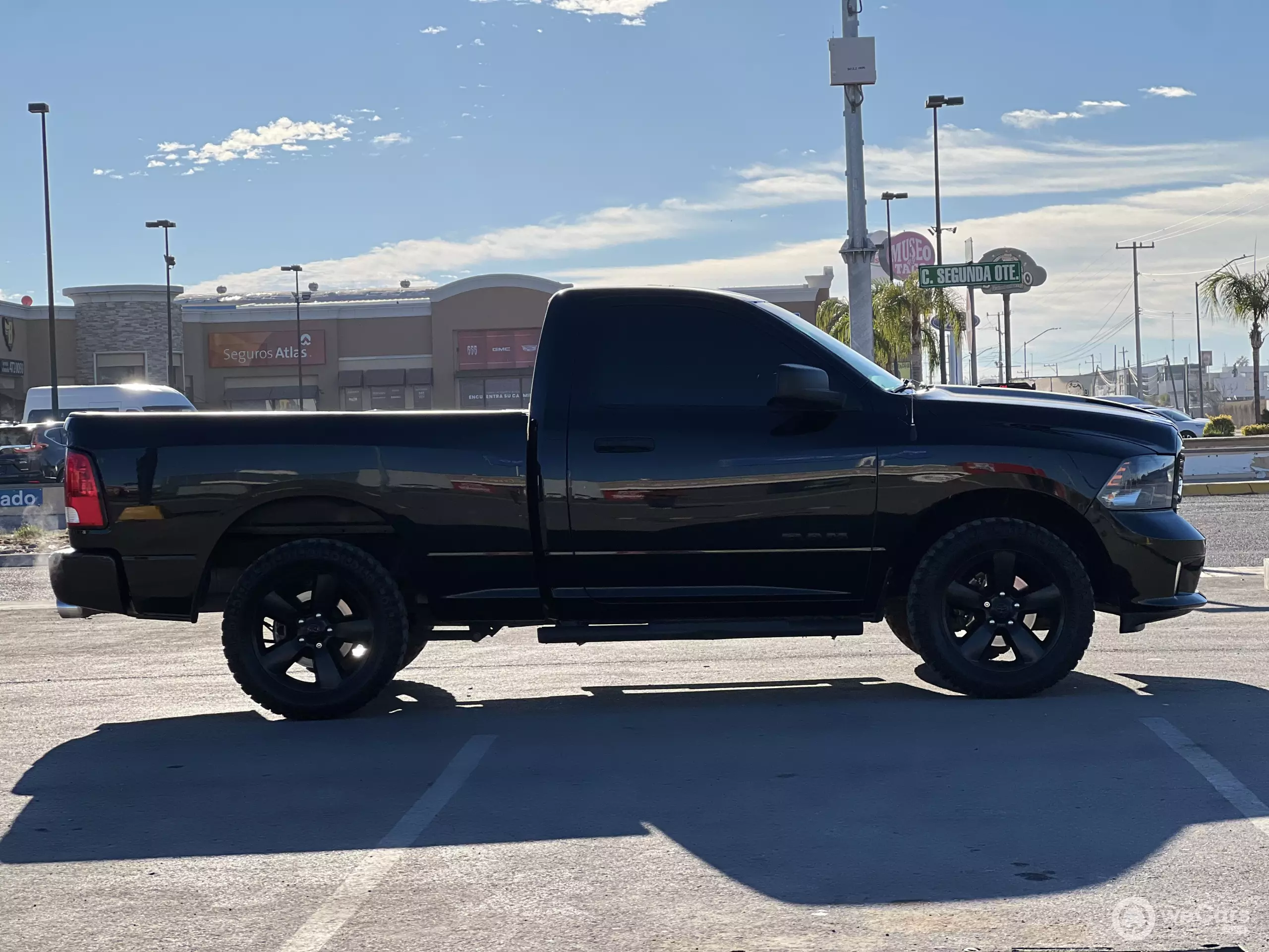 Dodge Ram 1500 Pick-Up