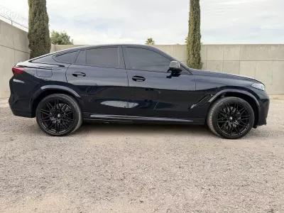 BMW X6 VUD 2024