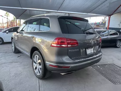 Volkswagen Touareg VUD 2016