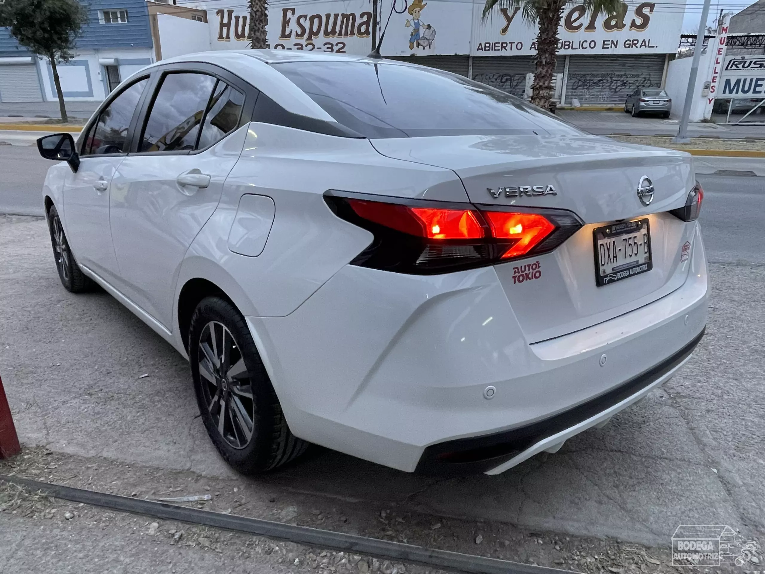 Nissan Versa