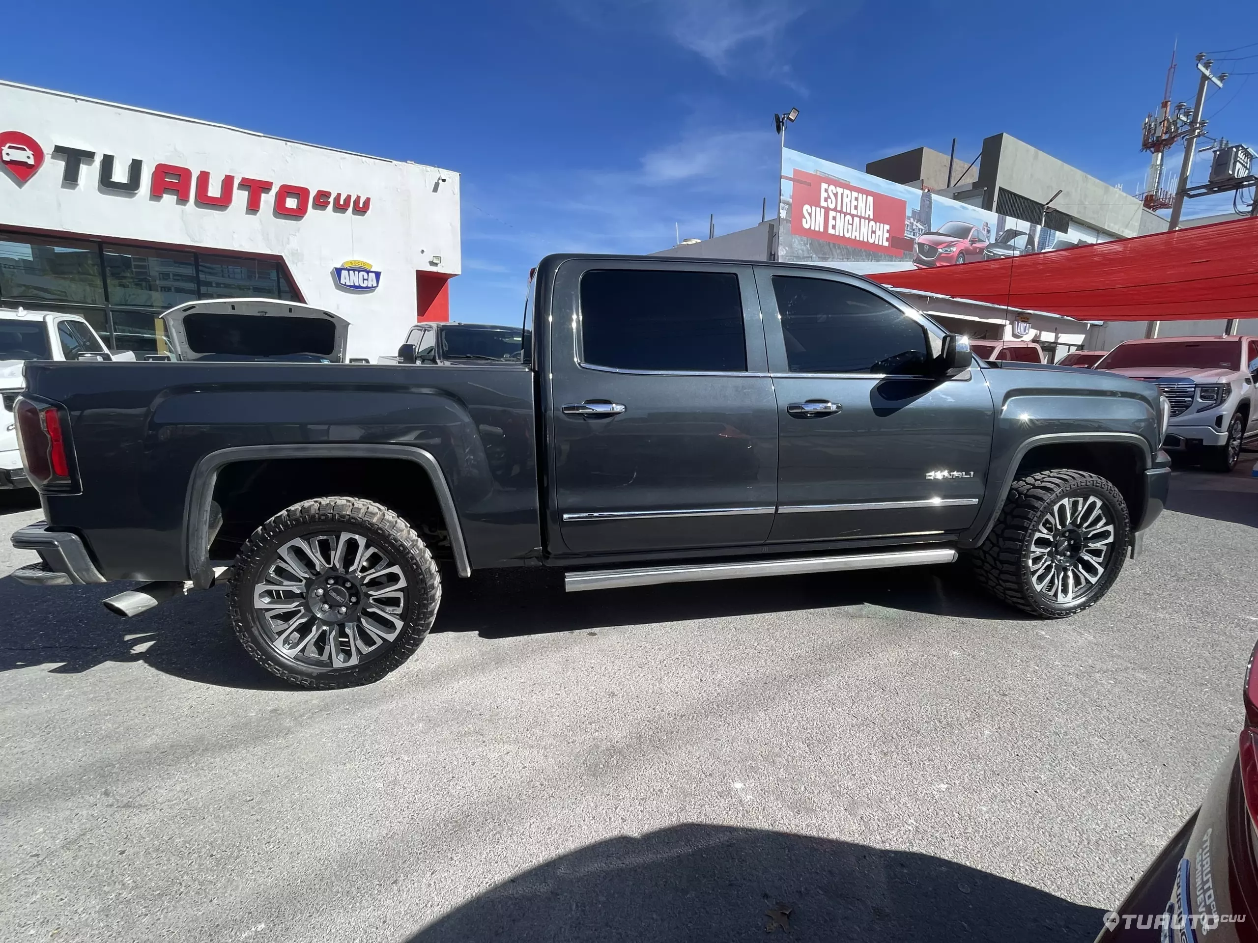 GMC Sierra Pick-Up 4x4