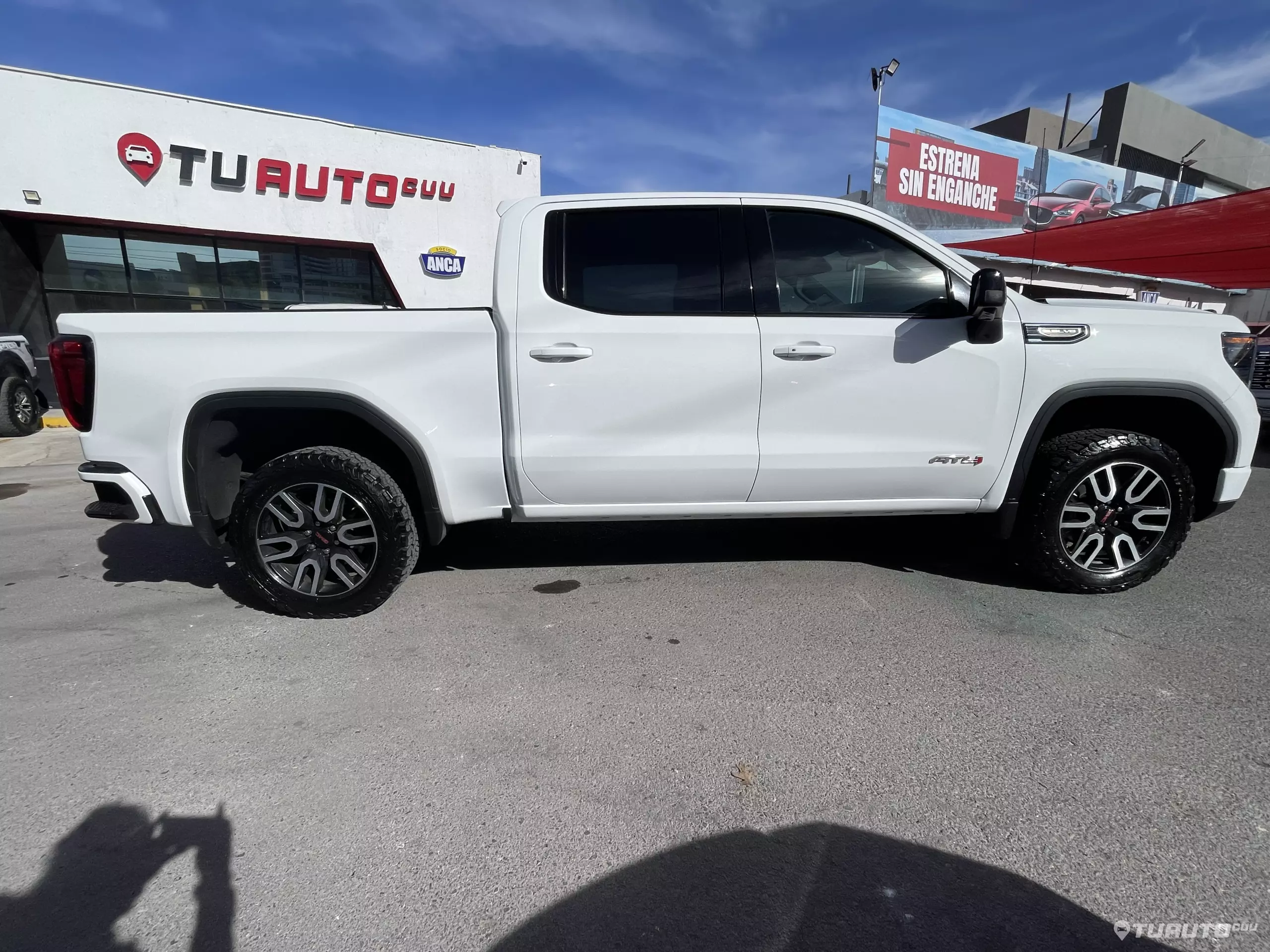 GMC Sierra Pick-Up 4x4