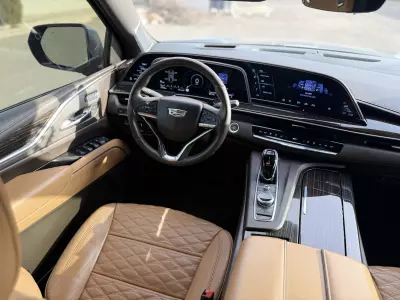 Cadillac Escalade VUD 2022