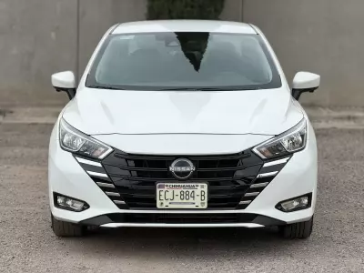 Nissan Versa 2023