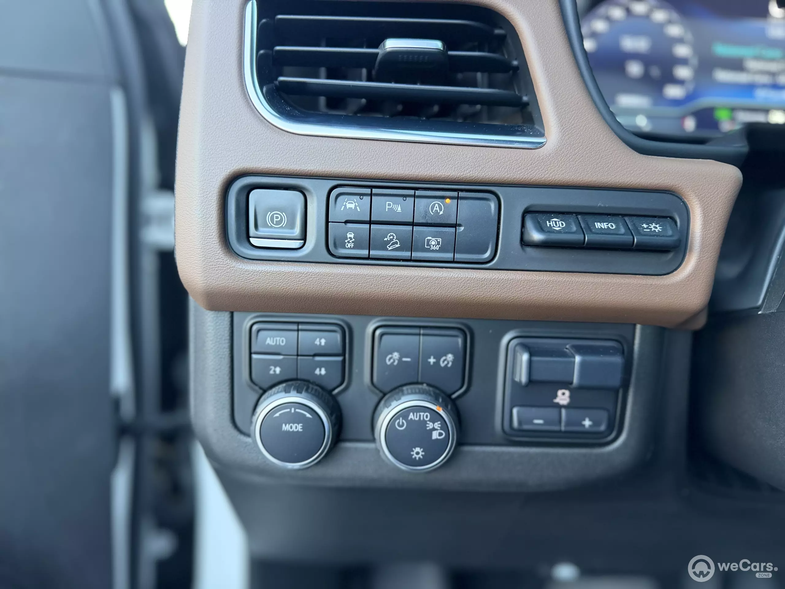 Chevrolet Suburban VUD