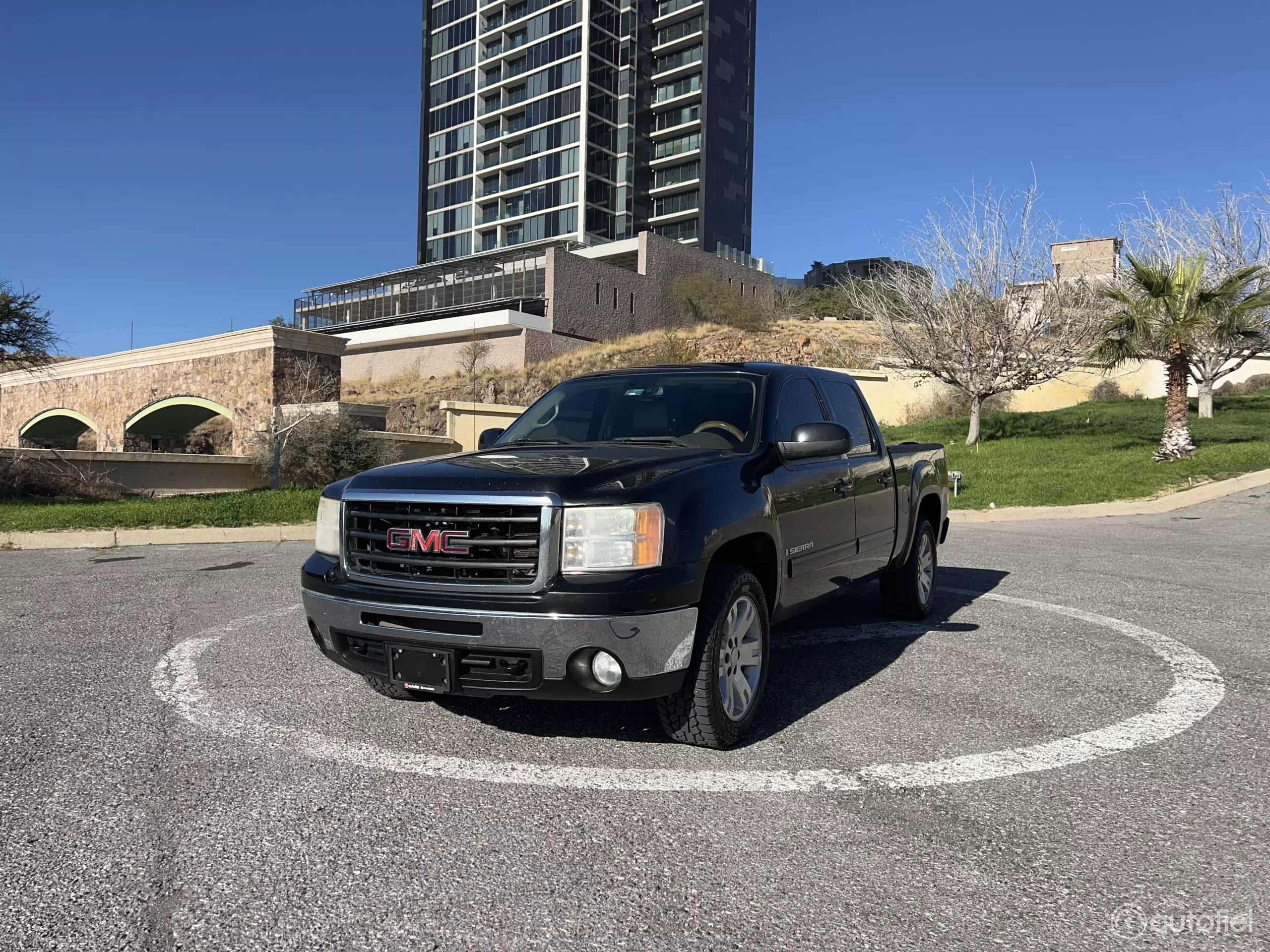 GMC SIERRA 