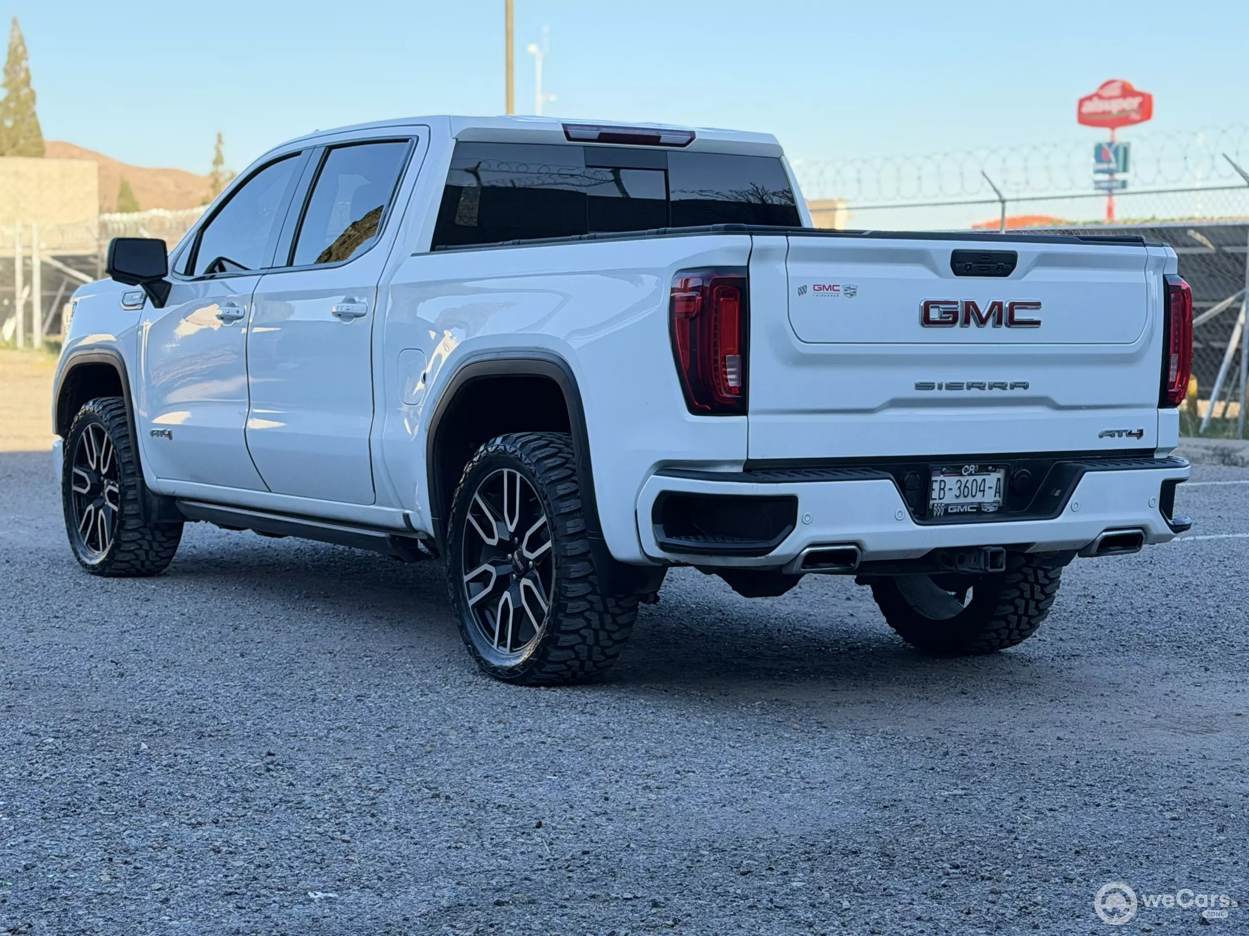 GMC Sierra Pick-Up 4x4