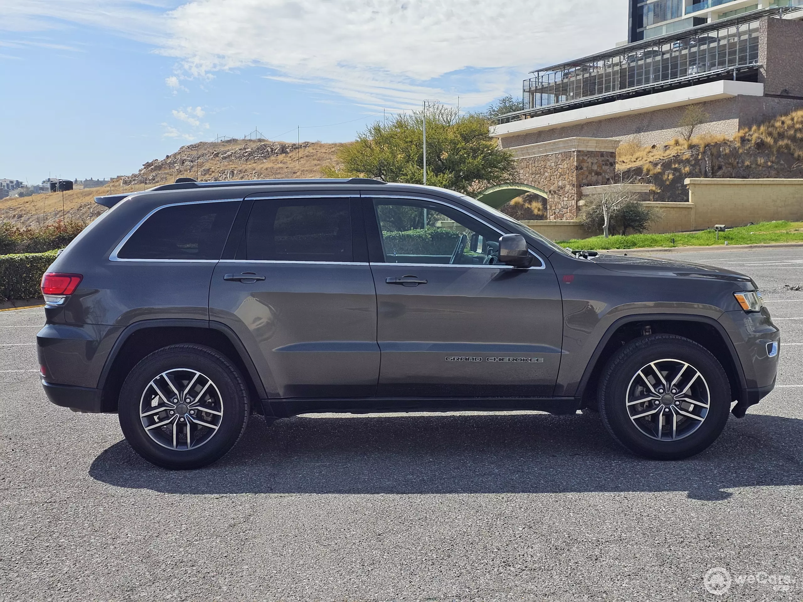 Jeep Grand Cherokee VUD