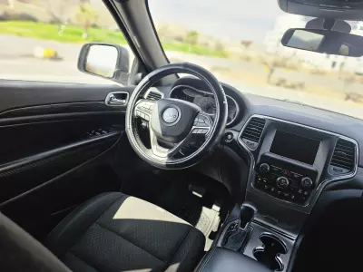 Jeep Grand Cherokee VUD 2020
