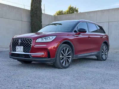 Lincoln Corsair VUD 2023