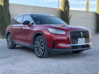 Lincoln Corsair VUD 2023