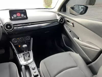 Mazda Mazda 2 2024