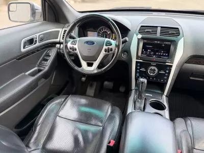 Ford Explorer VUD 2013