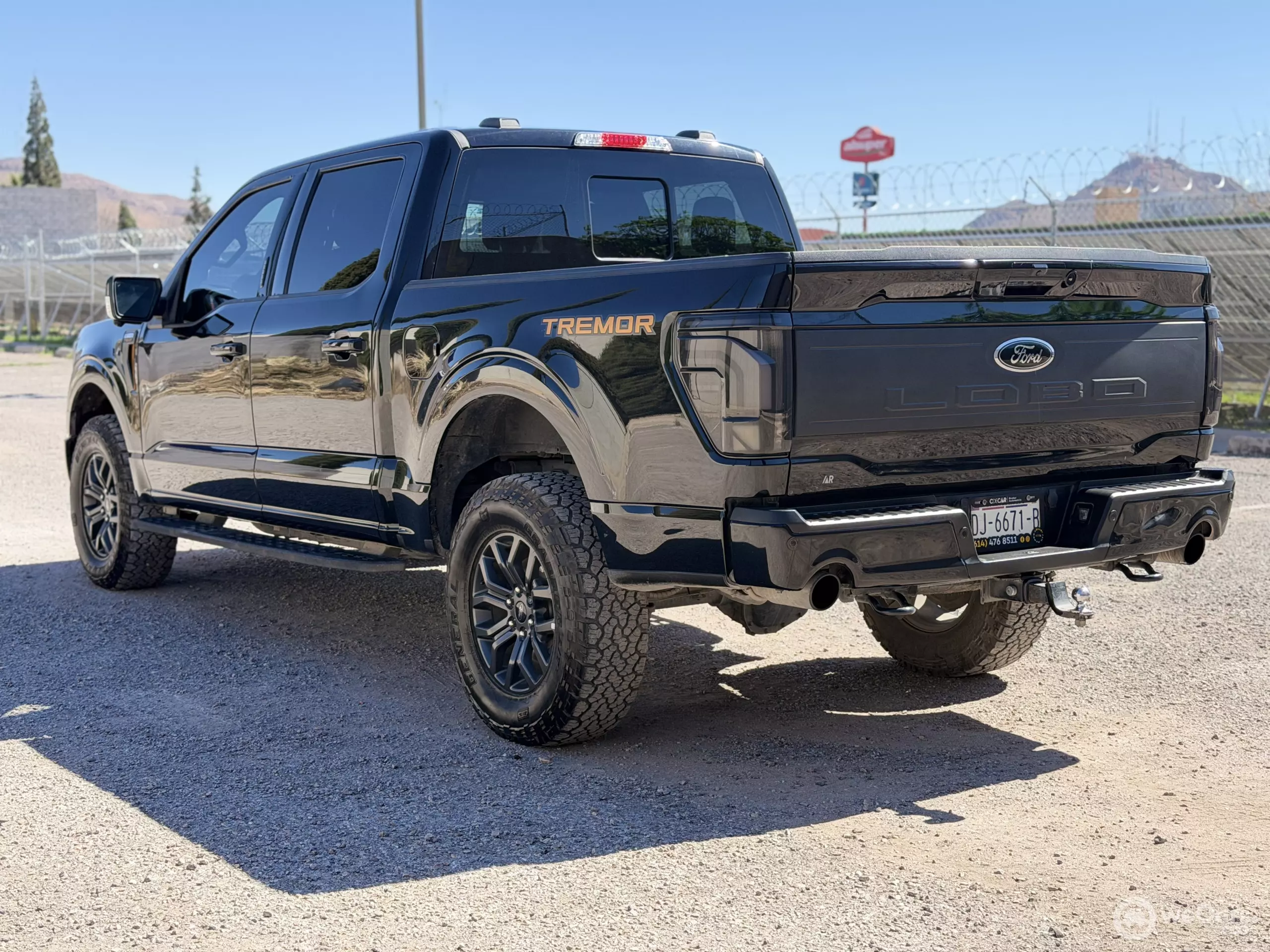 Ford Lobo Pick-Up