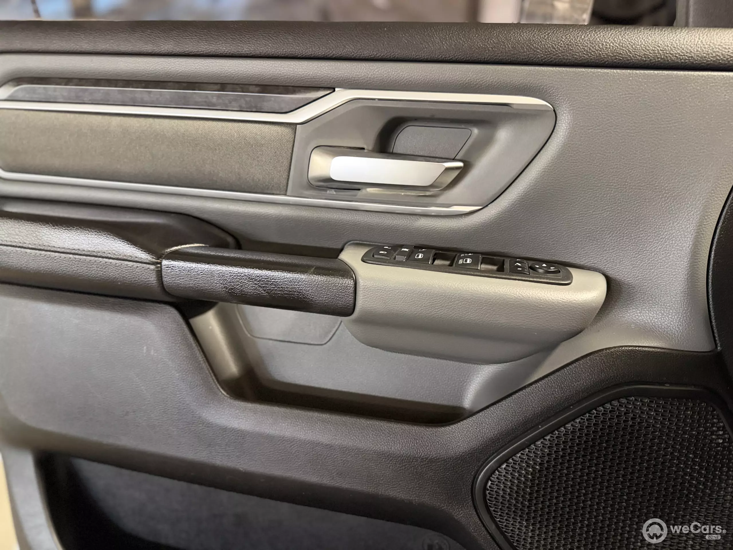Dodge Ram 1500 Pick-Up