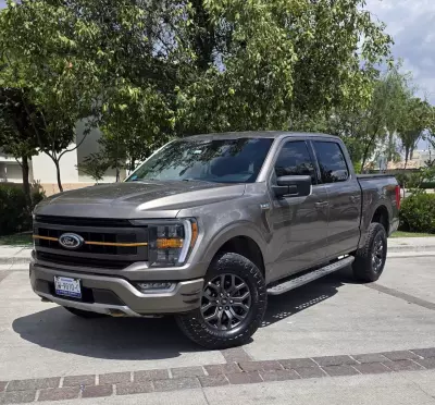Ford Lobo Pick-Up 2022