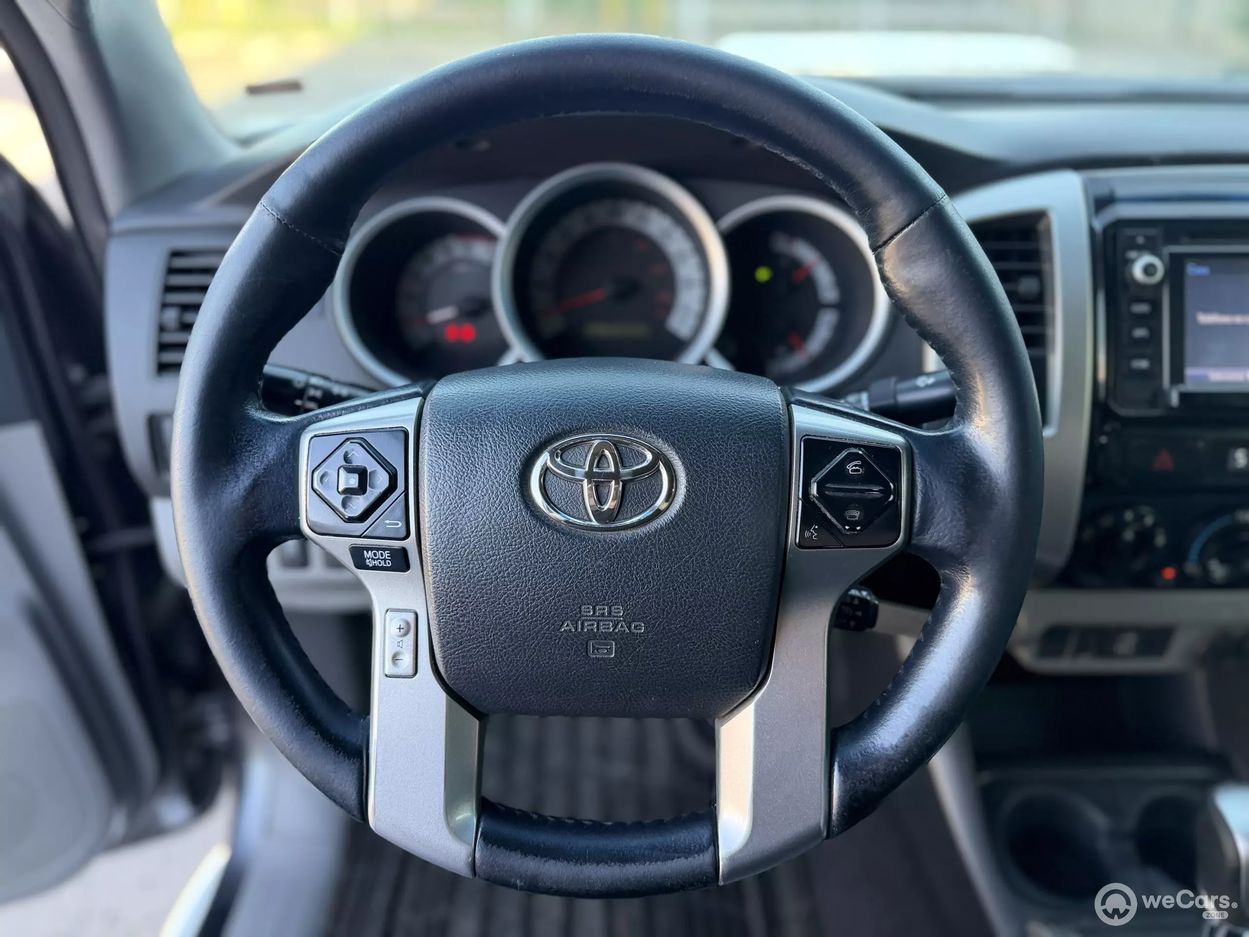 Toyota Tacoma Pick-Up