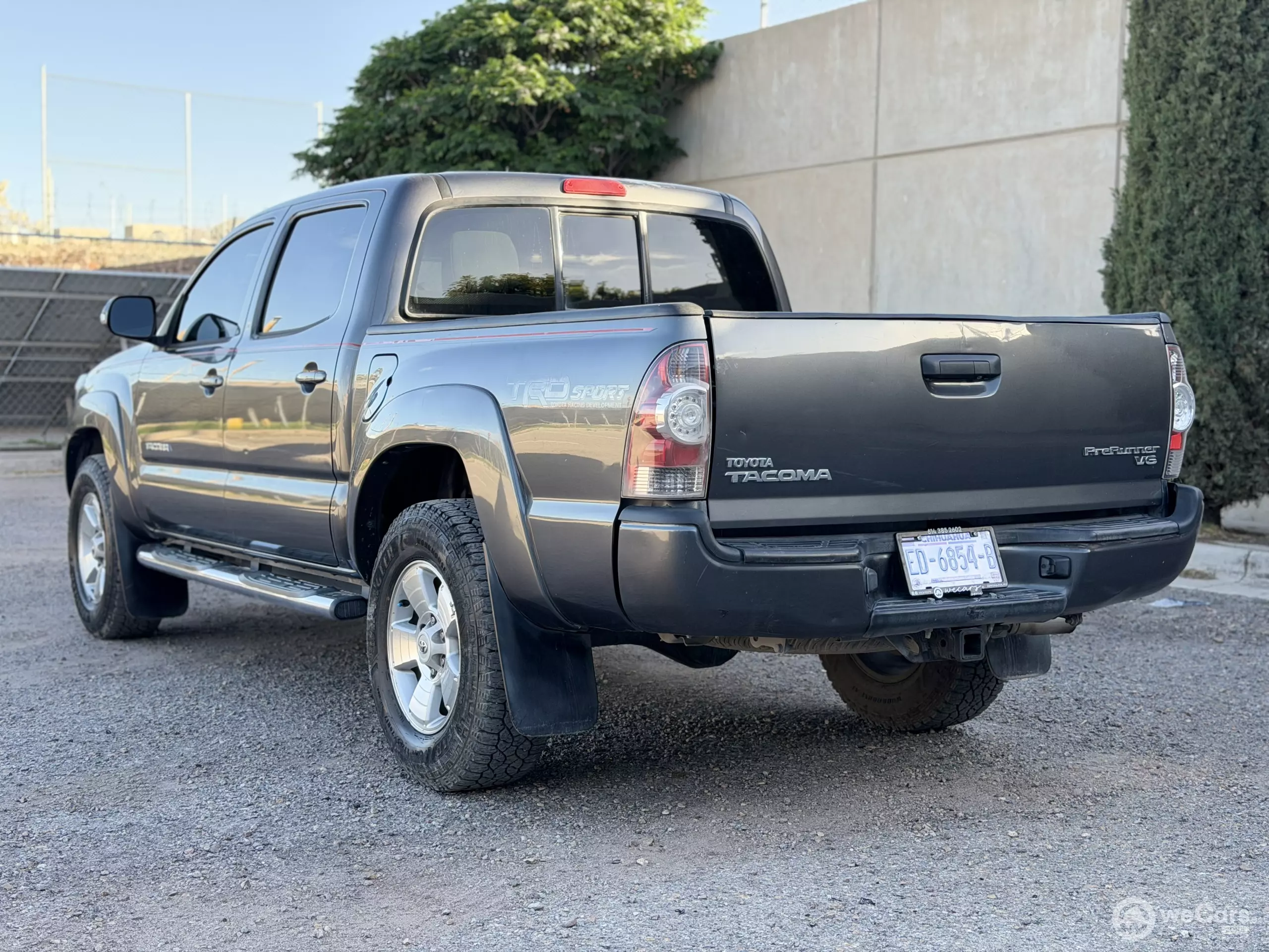 Toyota Tacoma Pick-Up