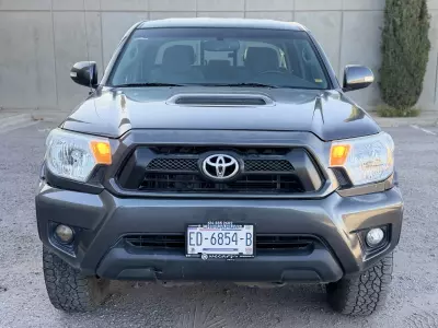 Toyota Tacoma Pick-Up 2014