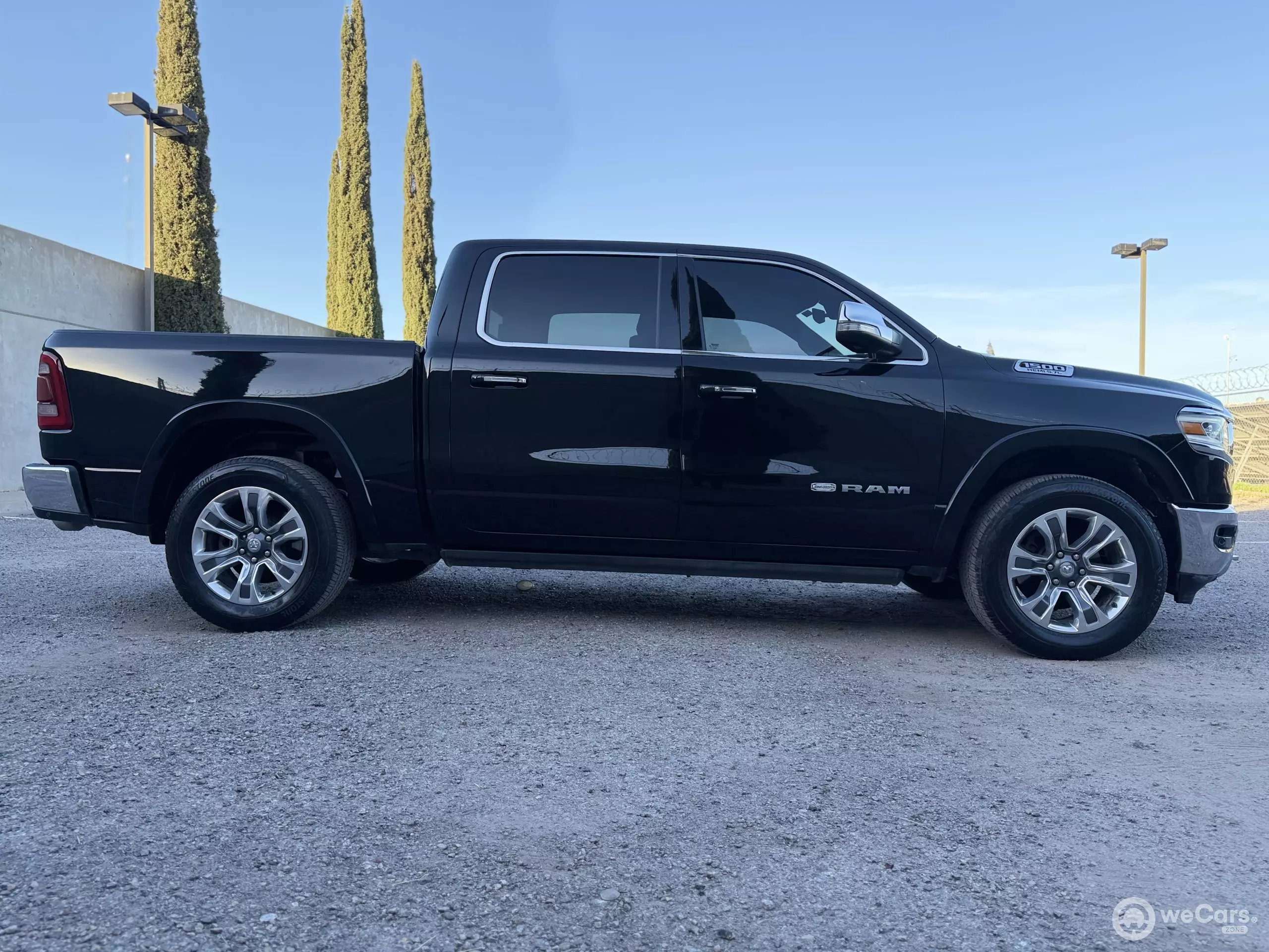 Dodge Ram 1500 Pick-Up
