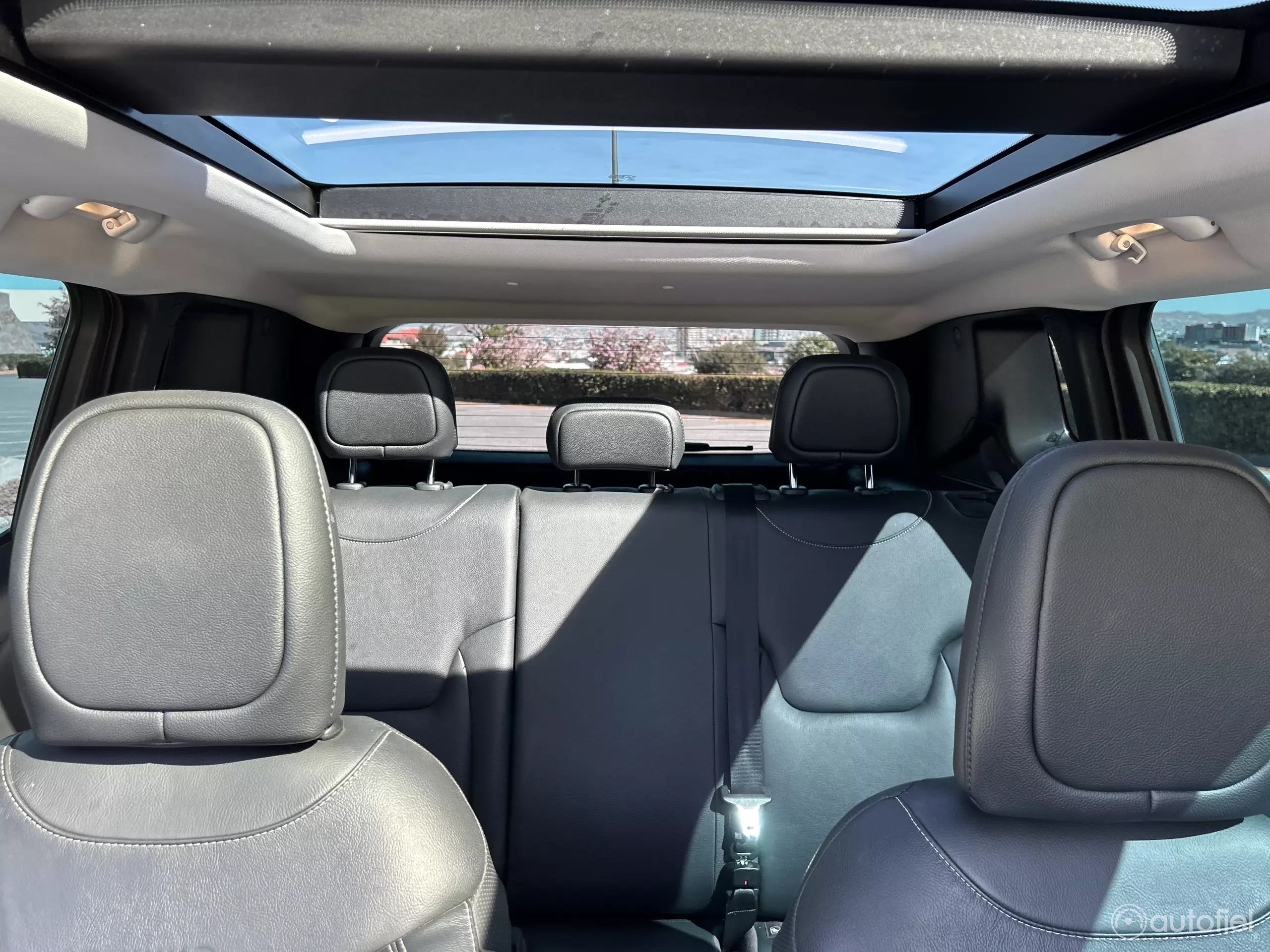 Jeep Renegade VUD