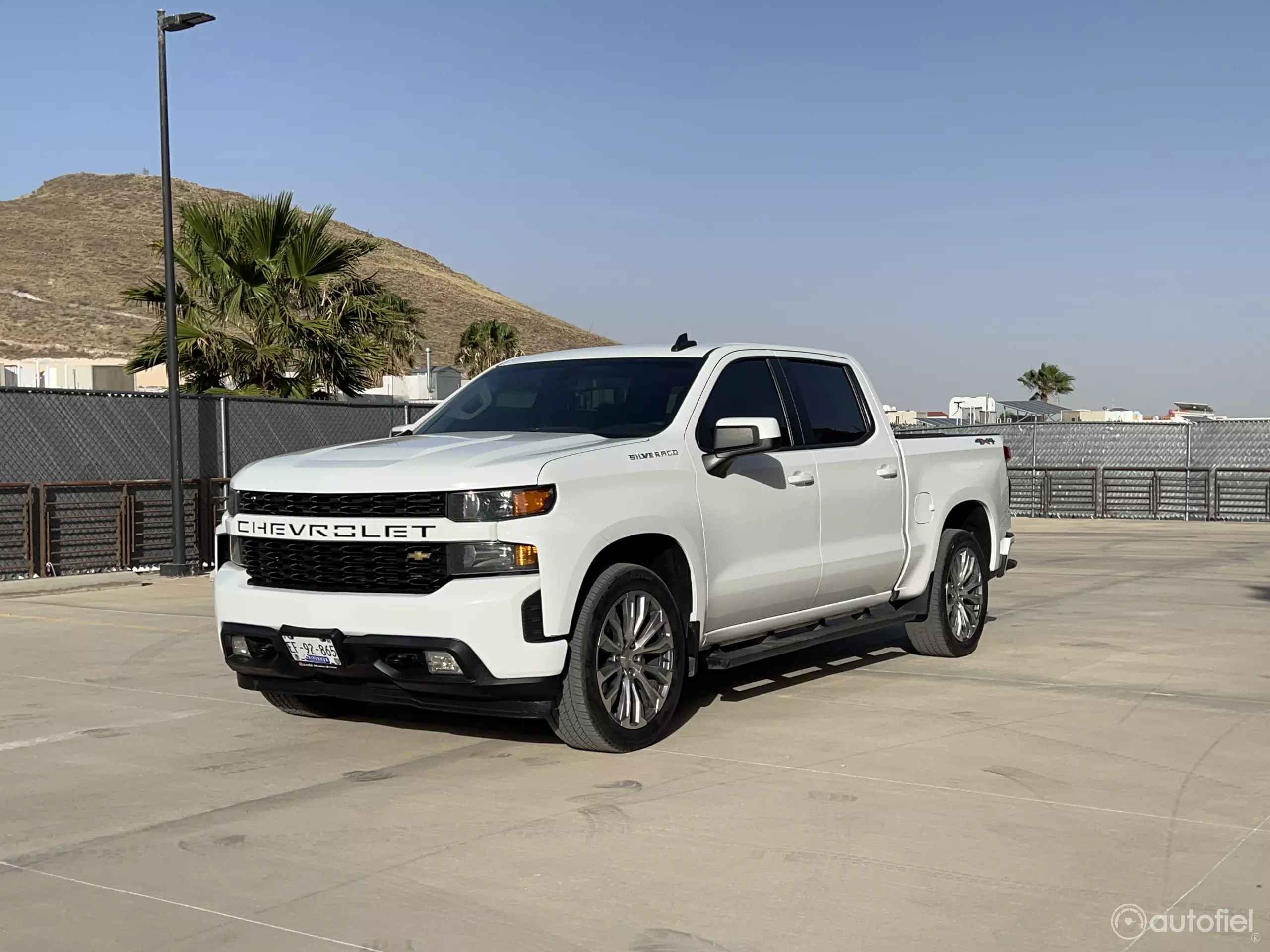Chevrolet Silverado Pick-Up