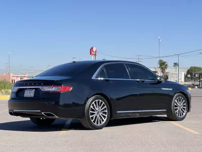 Lincoln Continental 2017