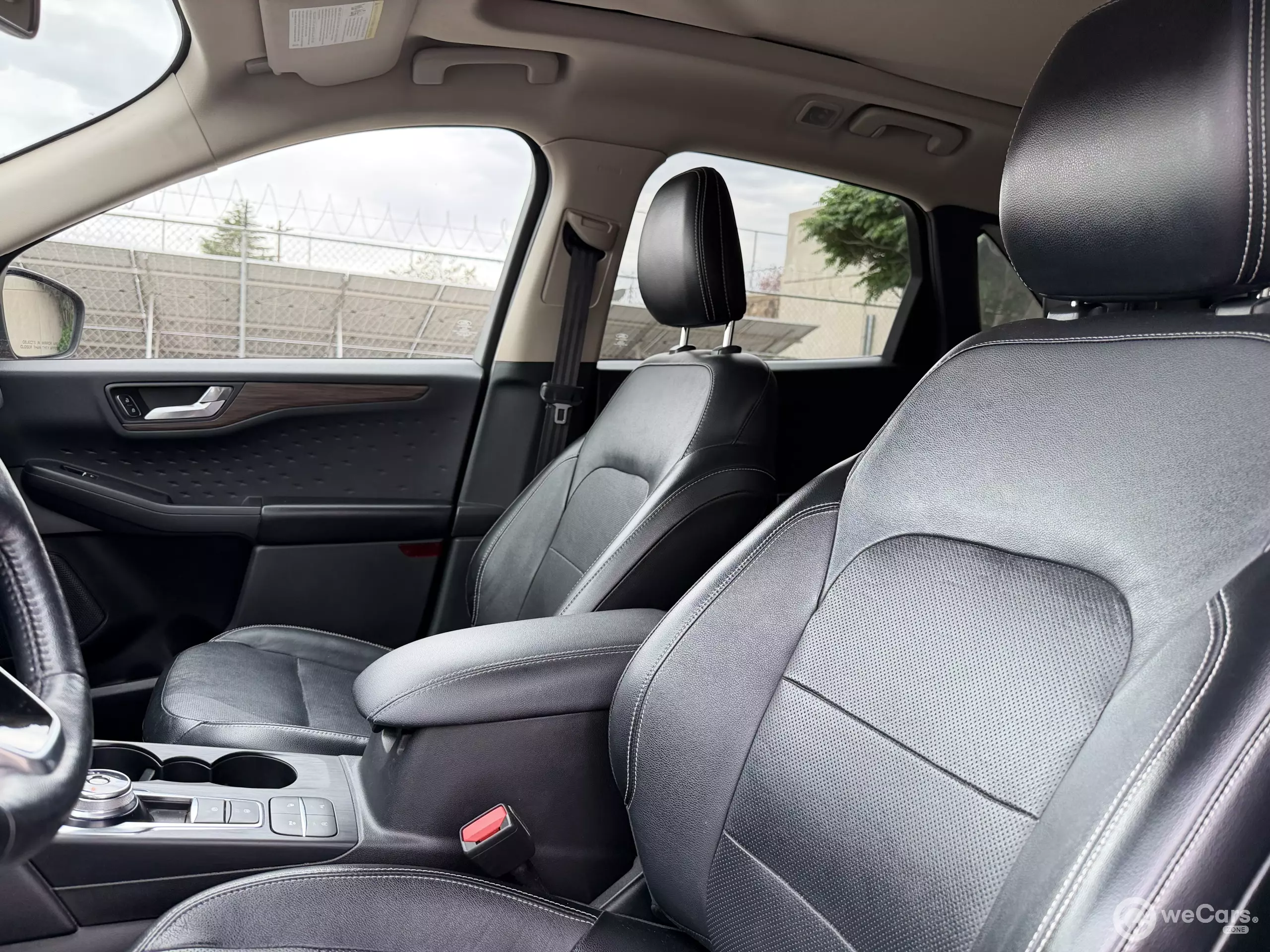 Ford Escape VUD