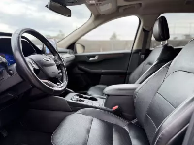 Ford Escape VUD 2020