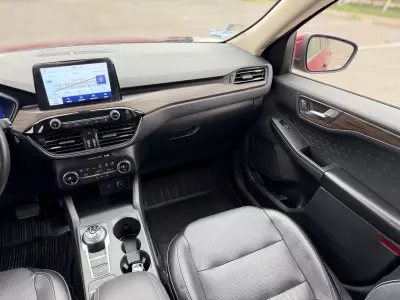 Ford Escape VUD 2020