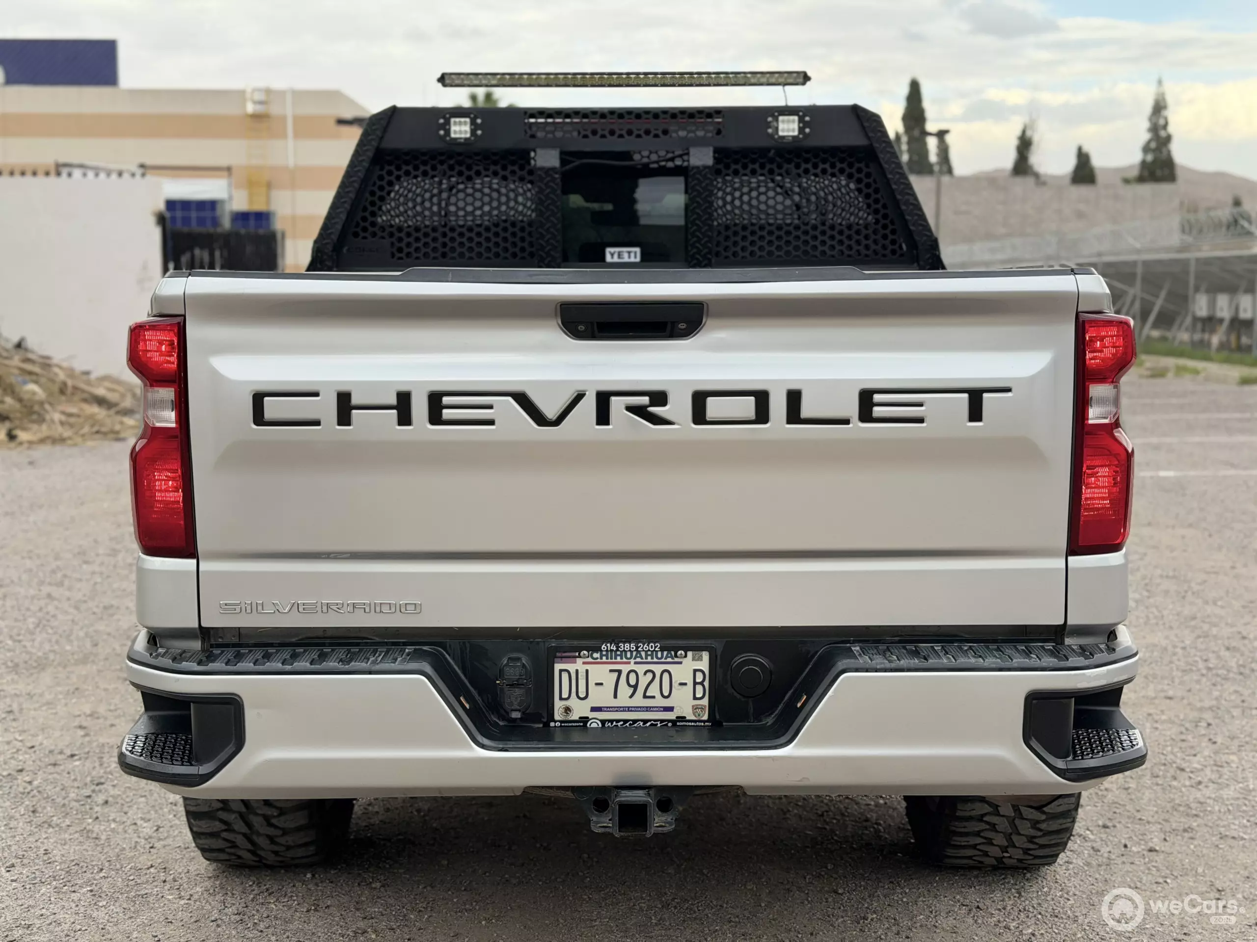 Chevrolet Silverado Pick-Up