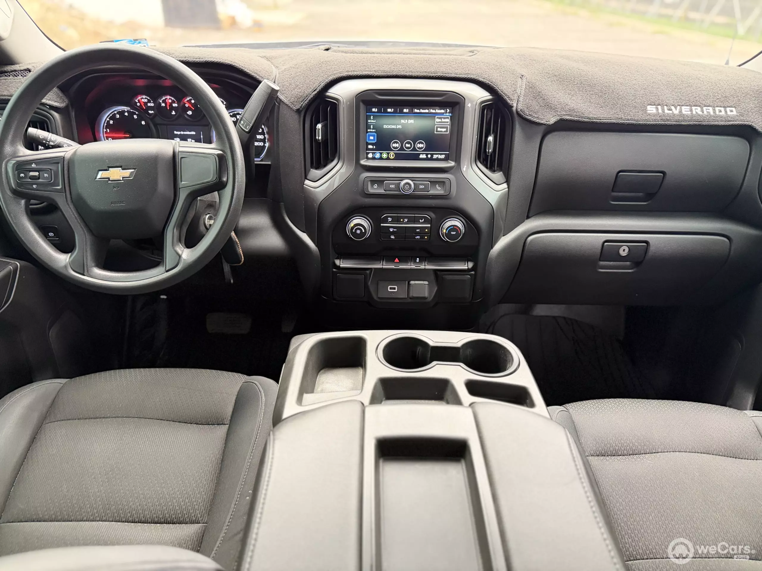 Chevrolet Silverado Pick-Up