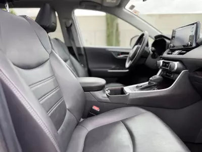 Toyota RAV4 VUD 2022