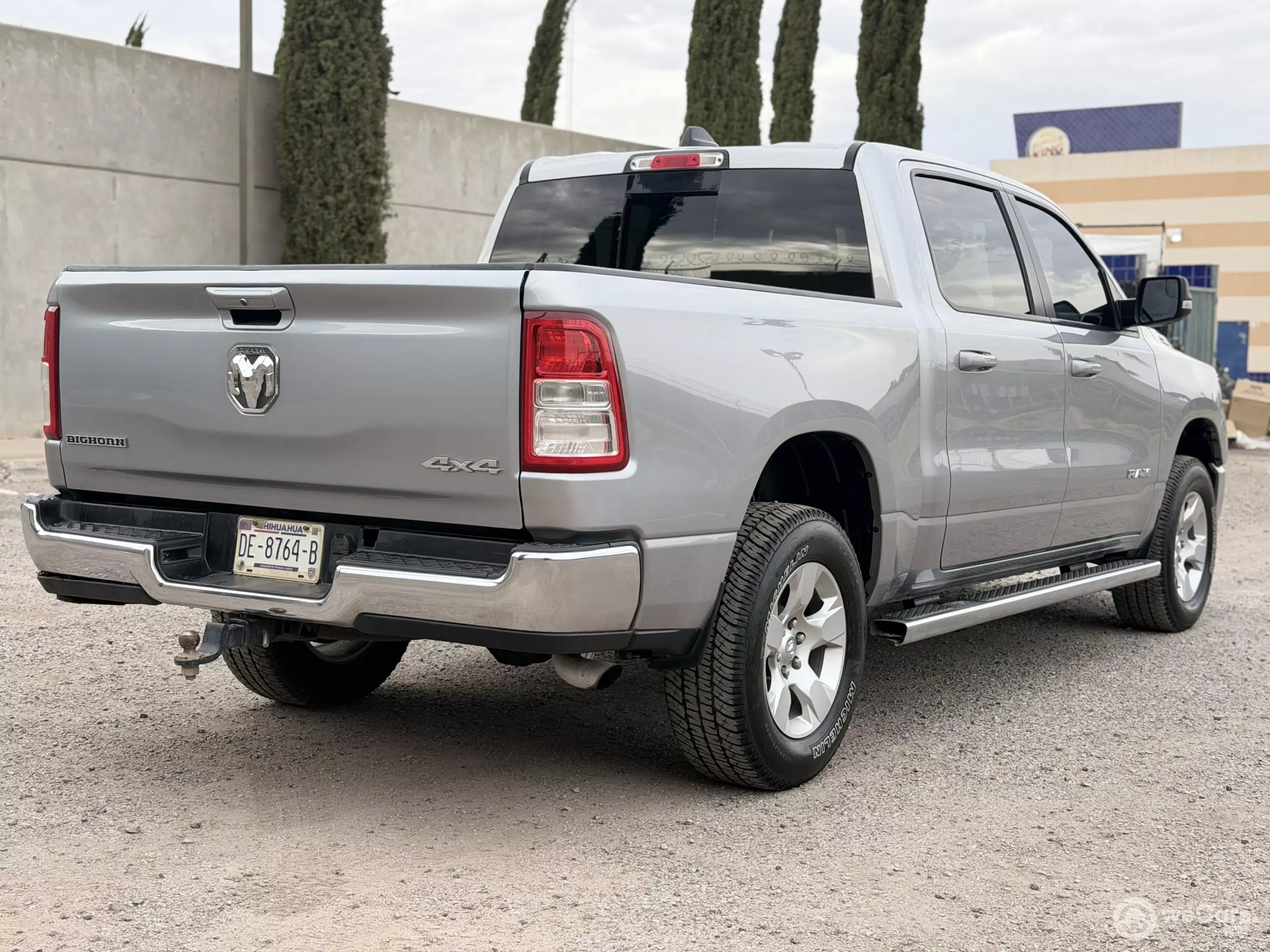Dodge Ram 1500 Pick-Up