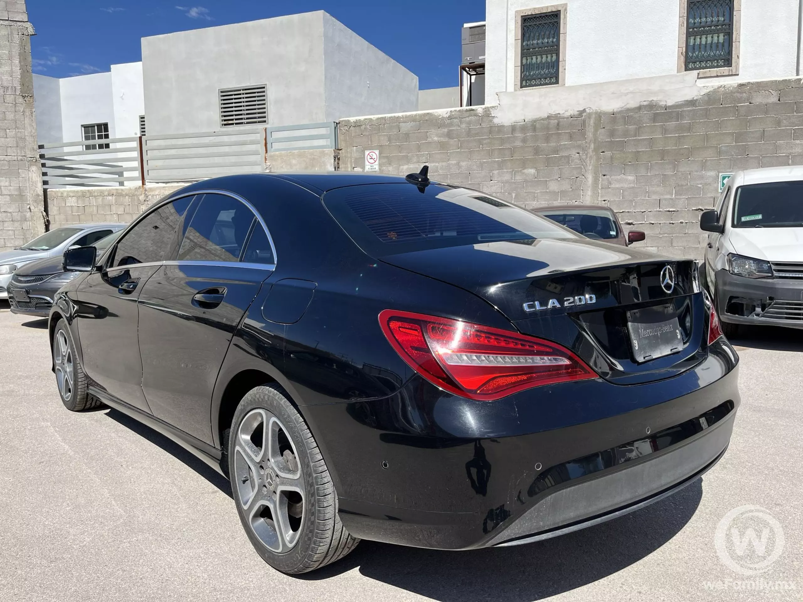 Mercedes Benz CLA 200